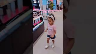 Shopping wopping!! #cutebaby #baby #babygirl