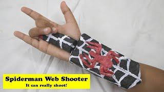 I made SPIDERMAN WEB SHOOTER that really Shoots (हिंदी में) | Easy DIY Superhero Paper Weapons Craft