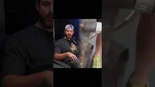 Students Pick Paint Off Of Classroom Walls  #teachersoffdutypodcast #boredteachers #reels