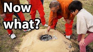 Bonus Clip 2 - The Great Debate - 125 kg Bull Ant Nest Casting - Australian Ant Art™