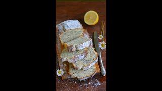 Perfectly Moist Lemon Poppy Seed Cake: Easy and Delicious!