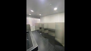 ACERLAM AYR / SUMINISTRO TRANSPORTE E INSTALACION DIVISIONES DE BAÑO EN ACERO INOXIDABLE