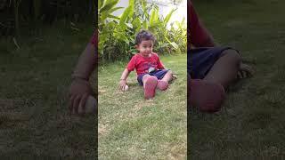 #shorts #youtubeshorts #ytshorts #cutebaby #baby #playing #with ball#funny 