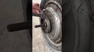 Disassembly and assembly process of battery car wheel hub rim nut