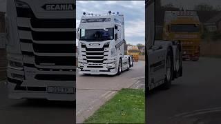 SCANIA 770s V8 Truckfest Peterborough leave sounds of engines and horns #4k #truckfestpeterborough