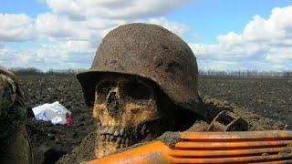 FOUND WWII SOLDIERS NEAR THE NEVA RIVER / WWII METAL DETECTING