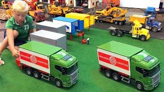 BRUDER Trucks  CONTAINER TERMINAL  Bruder Baustellenfahrzeuge, Toytrucks, Container LKW