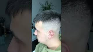 Kısa saç modeli erkek saç modeli dağınık saç modeli eğitim için yorum