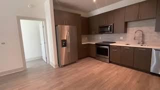 M Floorplan, 2 bd / 2 ba