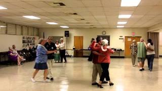 Round Dance Tango - Tango Escondido