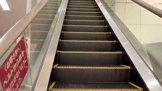 【日立】8X エスカレーター　イオンモール高岡　8X escalator Aeon mall Takaoka shopping mall Toyama Japan