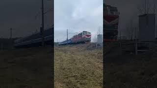 Чс4т с пассажирским поездом Минск-Смоленск #train #бжд #поезд #ждпереезд #railway #эстетика