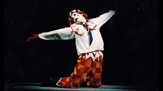 Stravinsky- Petrushka (Bolshoi Ballet Russe Film)