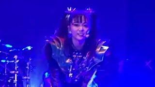 めっちゃ美しいモアメタルの可愛い挨拶 Moametal greets the crowd in NYC