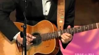 Tommy Emmanuel - Guitarist Extraordinaire