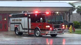 [Heavy Rain] Engine 61 South Trail Fire District Fort Myers responding