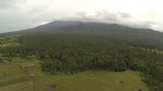 Mt Bulusan aerial video - it's due for a big eruption