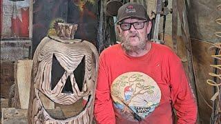 The  hollow wooden pumpkin - burning and painting.