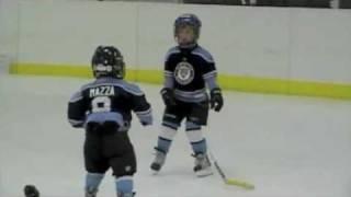 MOM FOILS PEEWEE HOCKEY FIGHT