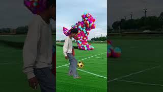 the mascot vibrato aisstant placedonthe football field is popular products new sap video viral