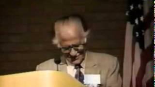 ND _ Ahmed Nadeem Qasmi reciting poetry in Michigan USA [احمد ندیم قاسمی]