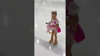 Best gifts #figureskating #competition #kids #usfigureskating #skating #フィギュアスケート #花式滑冰 #sports