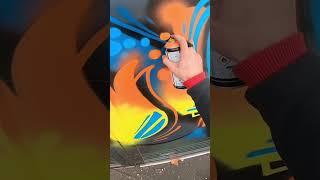  Full Color Graffiti On Glass Doors 