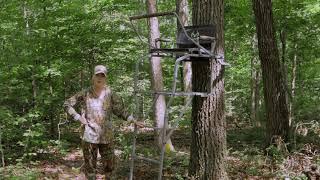 RTLS-314 - Realtree Deluxe Extra Wide 15' Single Person Ladderstand