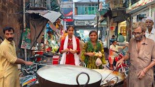  Lahore, Pakistan: 4K Walking Tour of Markets, Food and Culture