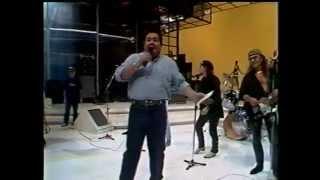 Scorpions - Still Loving You and Under The Same Sun - Domingao do Faustao - 1994