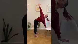 Move with me - standing hip rotation (half moon) | KatYoga