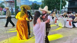 EL BAILE DE LA BODA DE AINE Y GABINO EN EL CUIDADO ZACATECAS