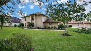 708 Pine Hollow Dr, Friendswood, TX 77546