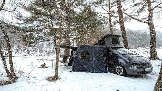 Camping in a snow-covered valley [Warm winter camping with a cart tent] winter camping in korea