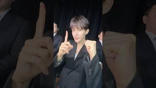 #THUNDER ️ with 든든한 경호팀 시즌 7 #도겸 #DK #SEVENTEEN #세븐틴 #HAPPY_BURSTDAY #SVT_THUNDER