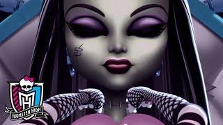 Catacombs Clip from Freaky Fusion | Monster High