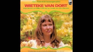 Wieteke van Dort • Arm Den Haag