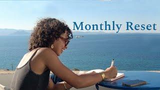 Monthly reset in Greece. Slow days in Athens and Naxos