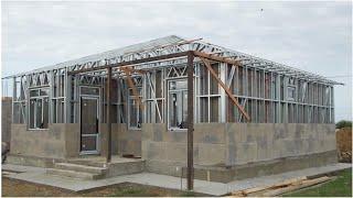 Light gauge steel frame house with lightweight concrete insulation