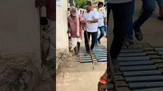 Helping Poor People In India | Food Helping Video | The Helping Hands | Poverty In India #shorts