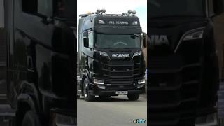 SCANIA S730 V8 *M.L. Young* Truckfest Peterborough leave #lkw #truckspotting #tomir