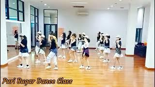 Livin' On A Prayer Line Dance ||Demo by Tayuka Karamoy & Puri Bugar Dance Class