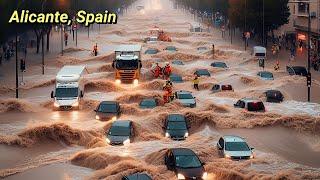 The storm in the province of Alicante, Spain with curtains of water and flooded streets