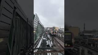 Метро Выхино. Поезд  Москва