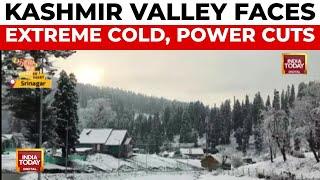 Extreme Cold Grips Kashmir Valley, Temperatures Plunge to Season's Lowest | India Today