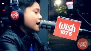 Francis Ryan Lim covers 'Hello' LIVE on Wish 107 5 Bus HD