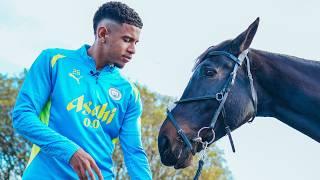 "THE PERFECT DAY!" Savinho Plays Football WITH A HORSE! 