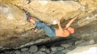 Mark Edwards climbing 'Full Marks' 8a.  at  Cueva del Edwards. costa Blanca Spain.wmv