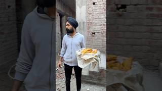 Labour lyi bnaye bread pkode #youtubeshorts #minivlog #shorts #youtube #trending #youtubevloggers