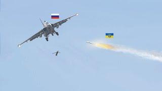 Scary moment! A Russian SU-25 fighter-bomber was shot down by a Ukrainian SAM air defense systems.